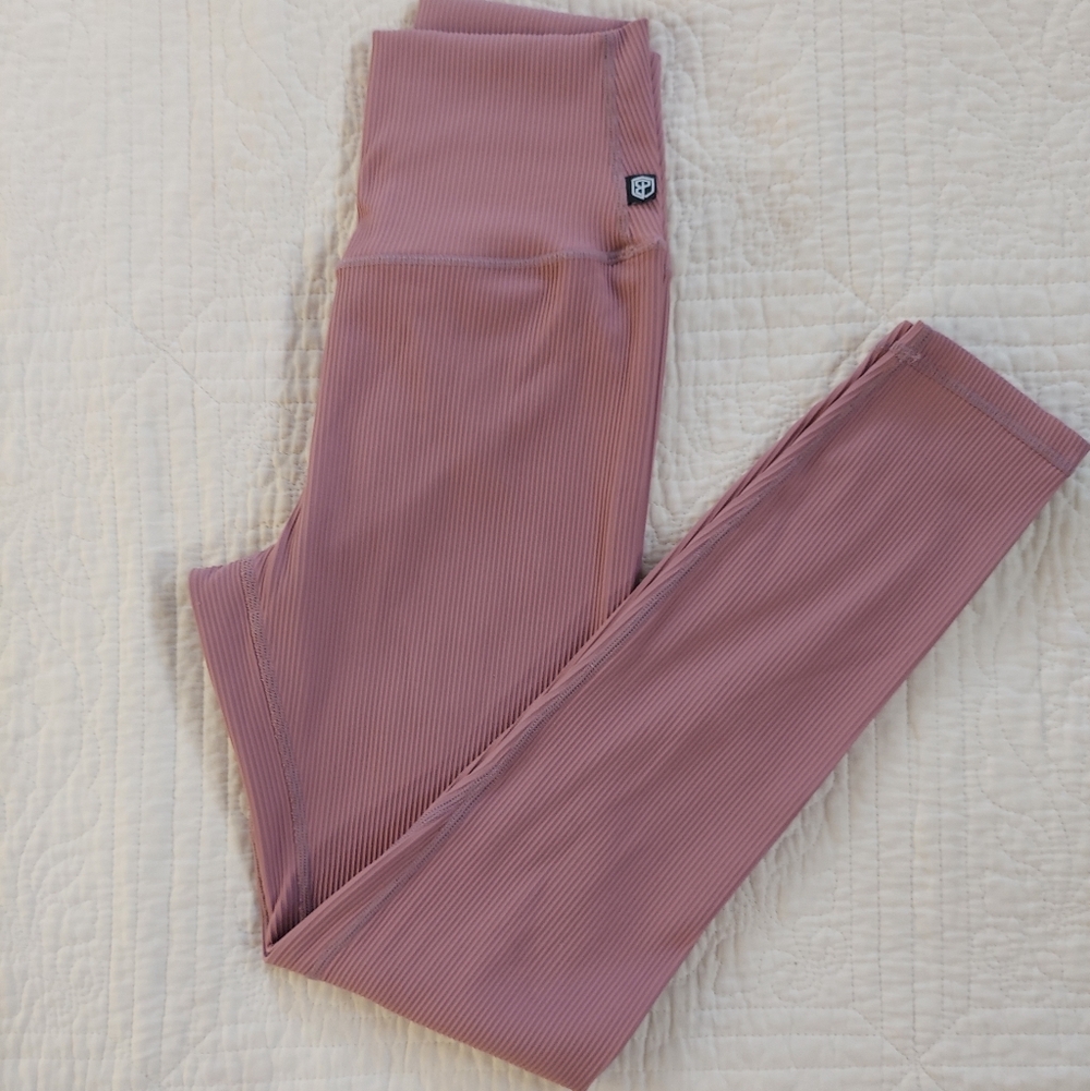 Matching Set Born Primitive Limitless Ribbed Crop… - image 3